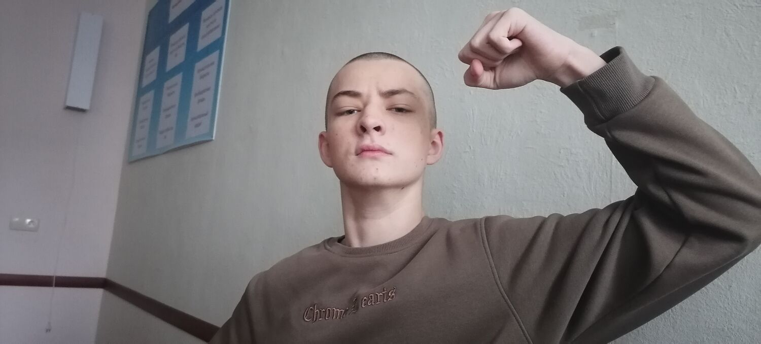  ,   Danil, 19 ,   ,   