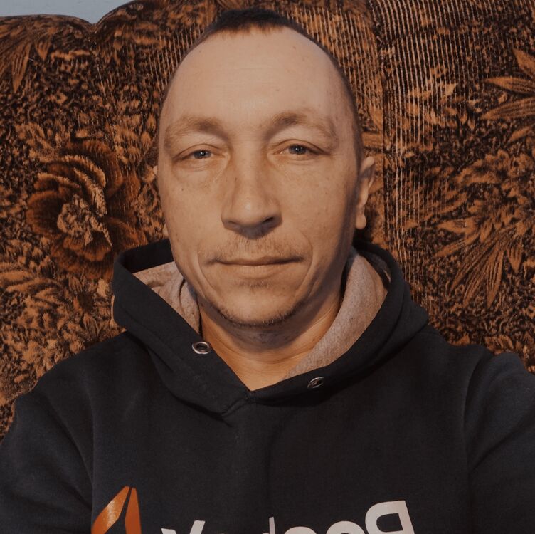  41827035  , 42 ,    