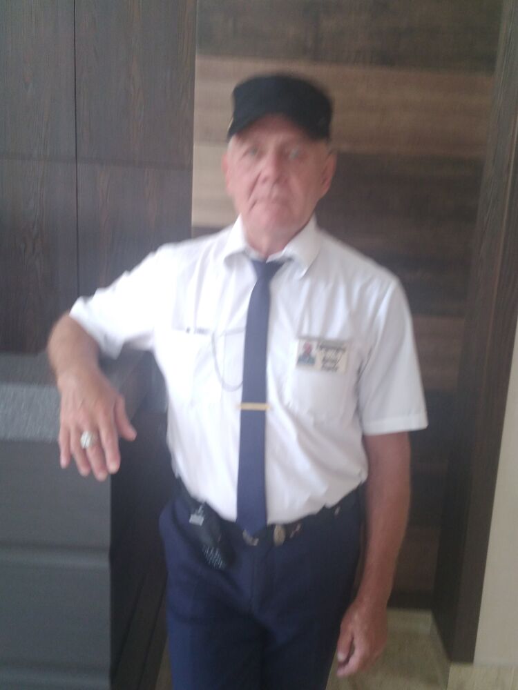  44563135  , 58 ,    