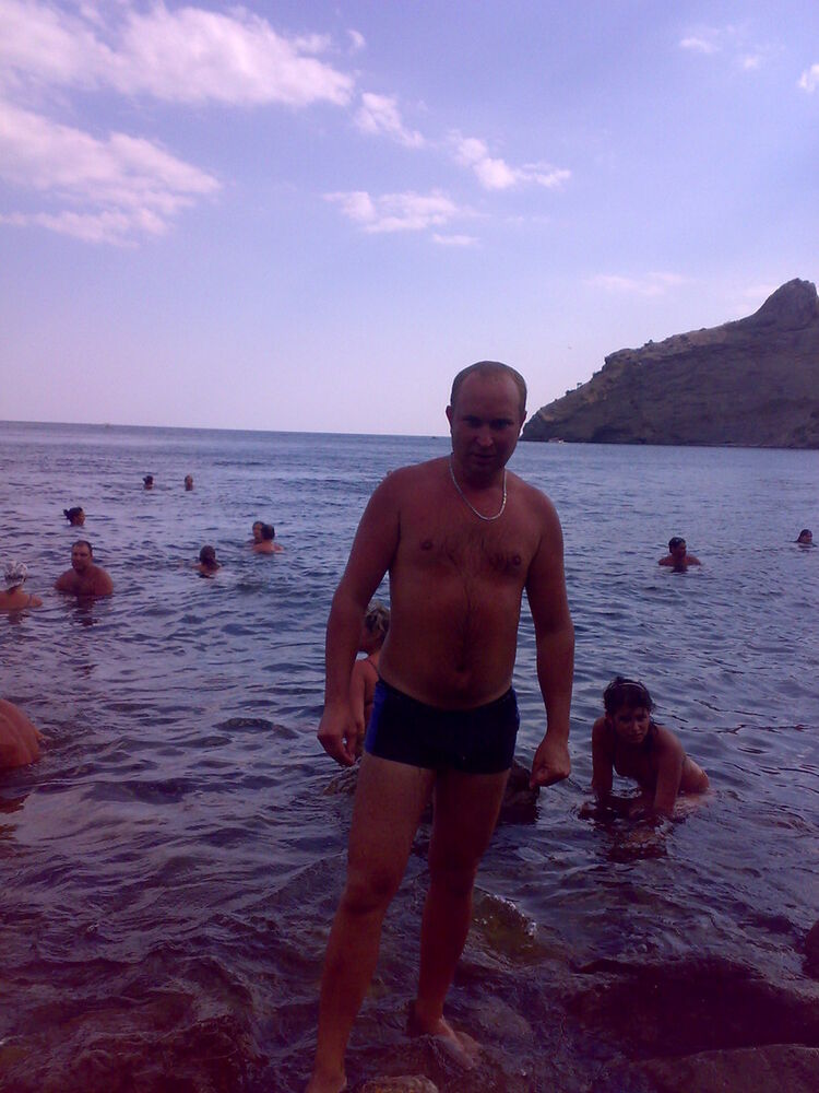  4561725  Evgeny, 42 ,    