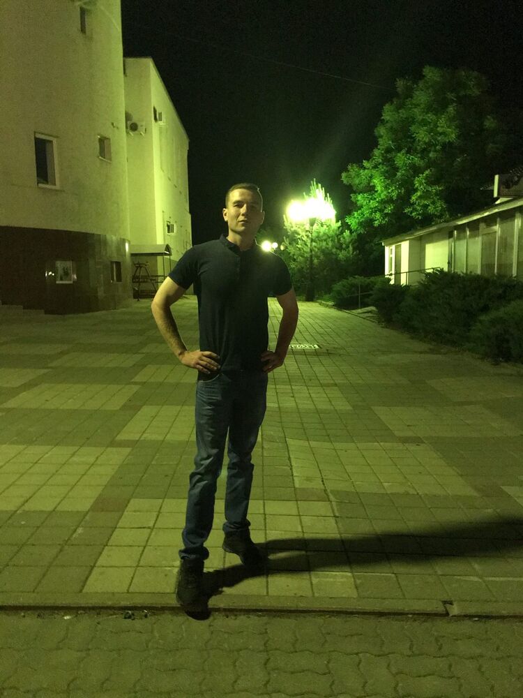  28557795  , 28 ,    