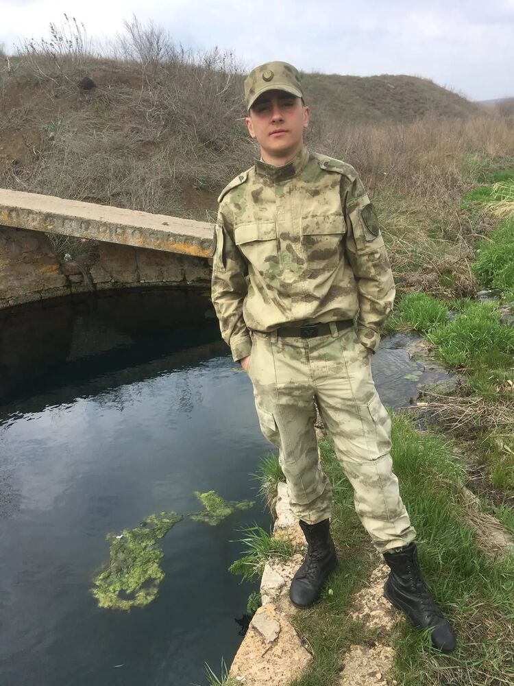  27630765  , 23 ,    --