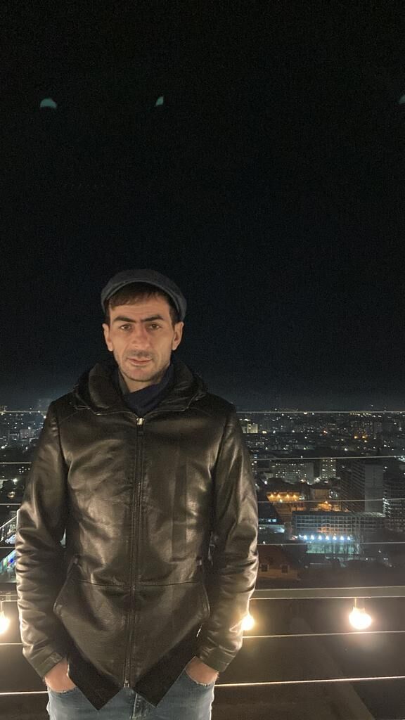 ���� 25686985 ������� �����, 42 ����, ���� ���������� � �����-����������