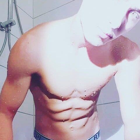  24723715  , 23 ,    
