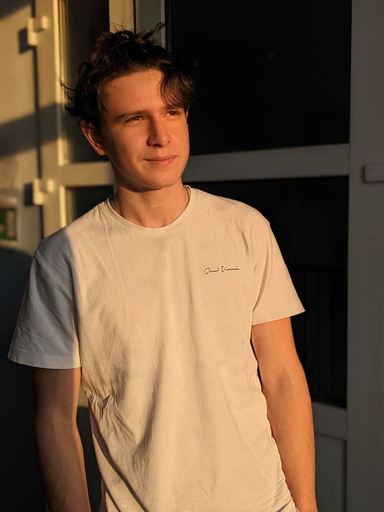 ���� 42472875 ����� ����, 21 ���, ���� ���������� � �������