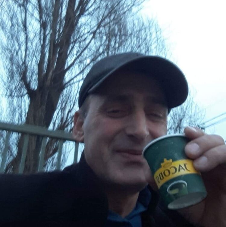  52679195  Niko, 38 ,    