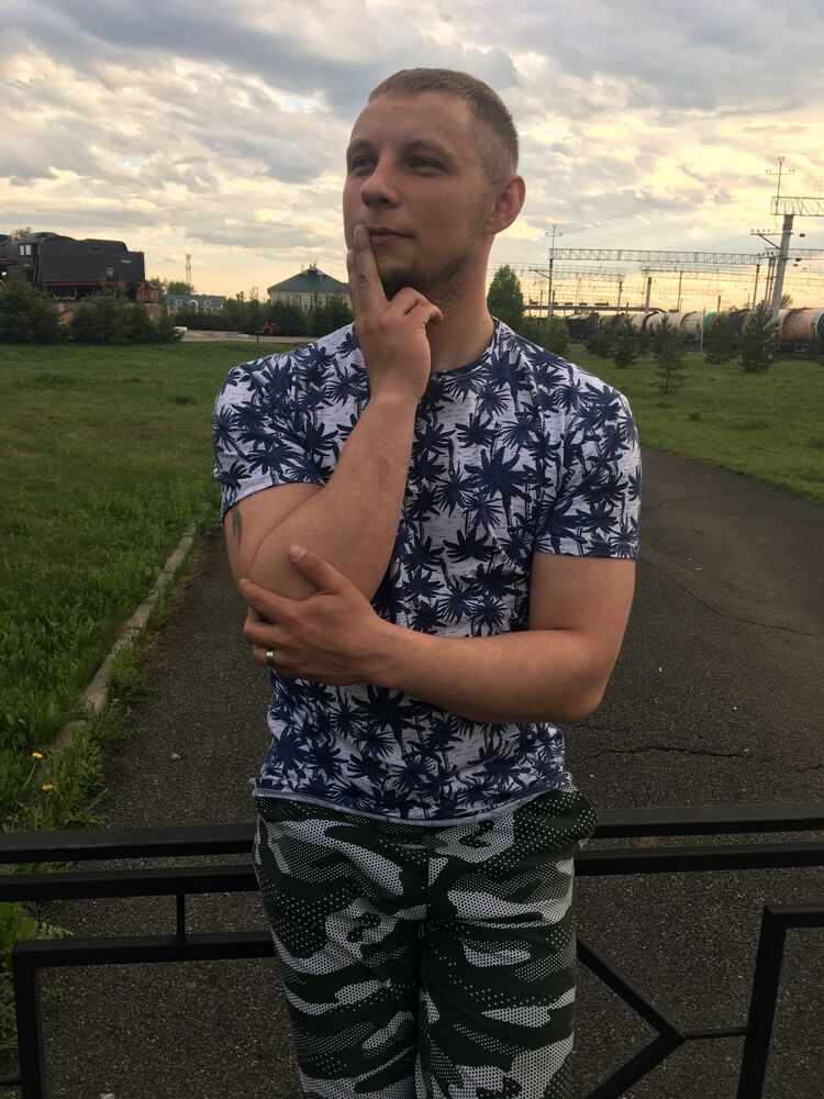  43442985  , 28 ,    