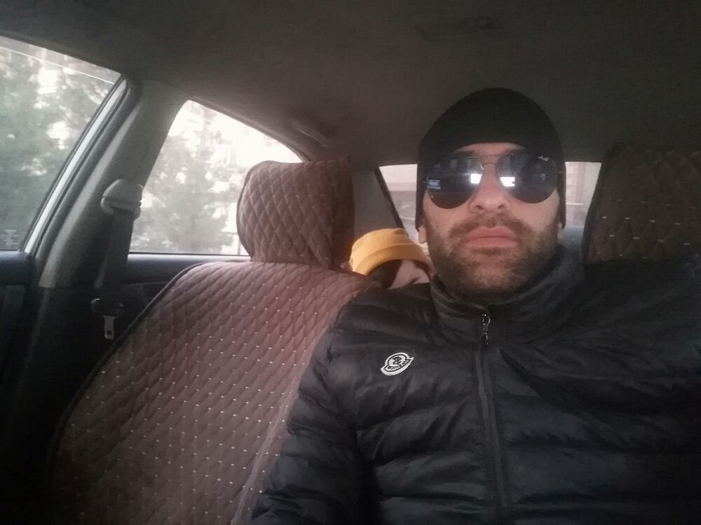  49424945  Aslan, 33 ,    