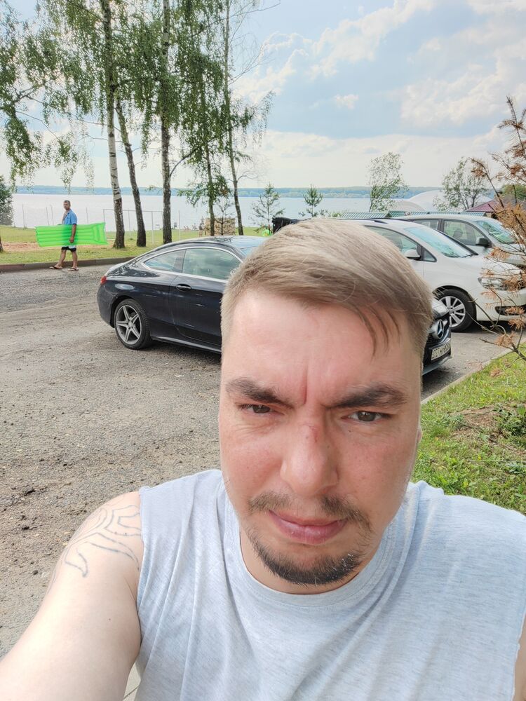  ,   Maxim, 39 ,     , c 