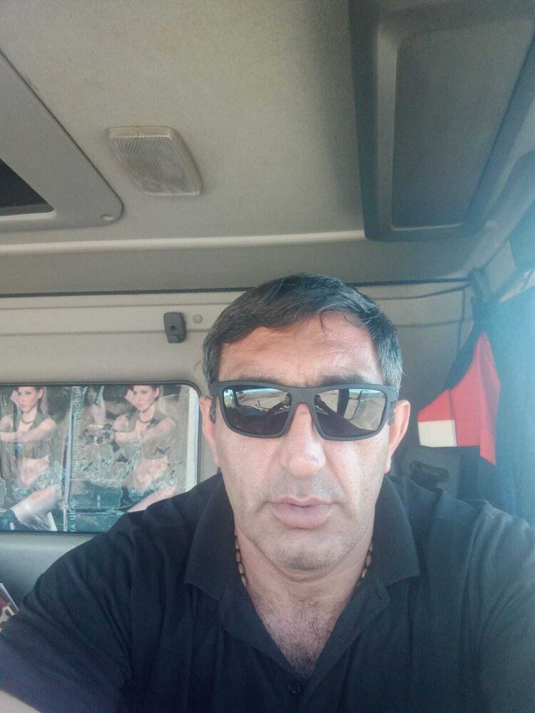  44391425  , 45 ,    