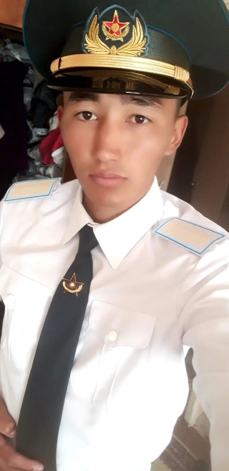  -,   Darhan, 29 ,   ,   