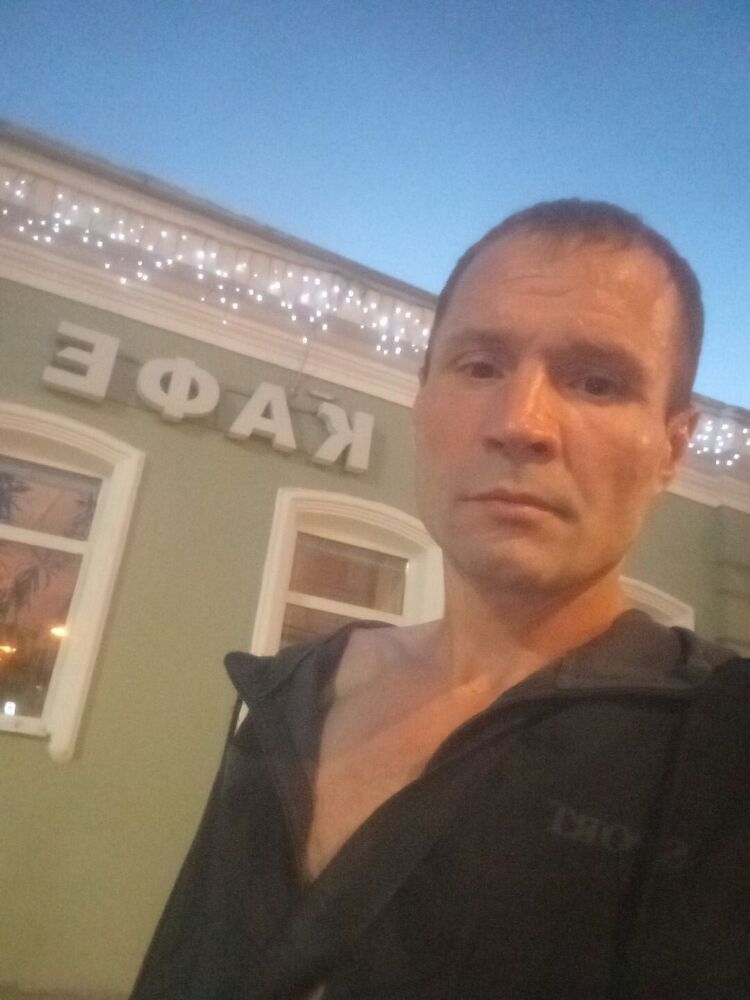  52934175  , 41 ,    