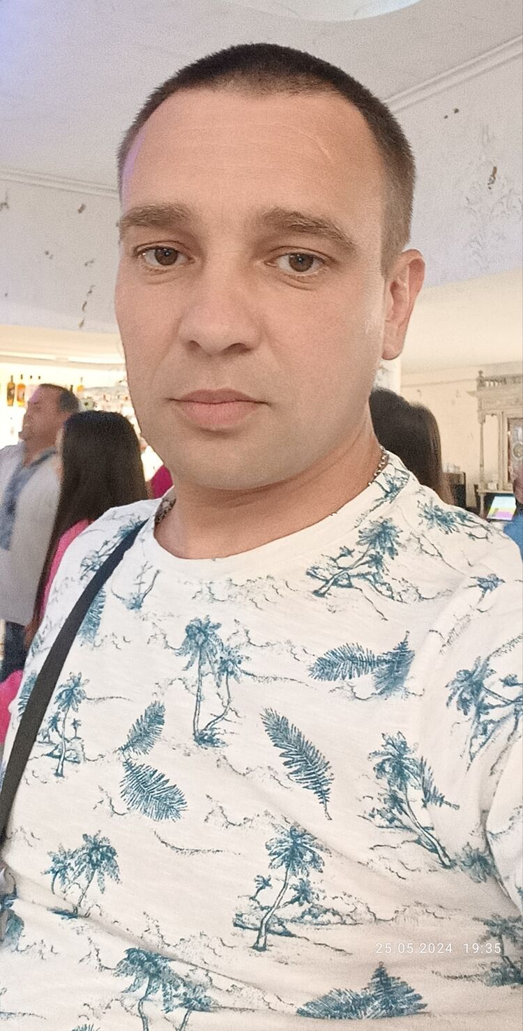  45755305  , 41 ,    