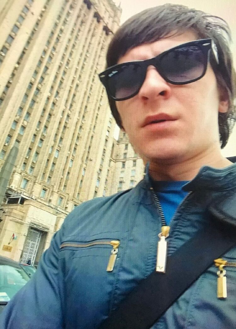  54181985  , 34 ,    -