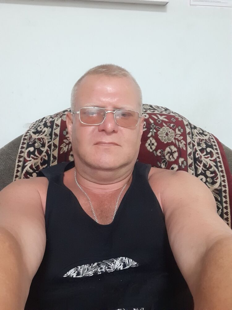  40284225  Vyacheslav, 56 ,    