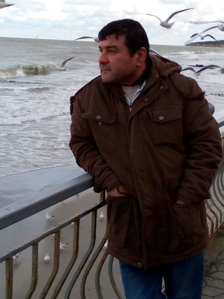  47710595  Mehriddin, 54 ,    