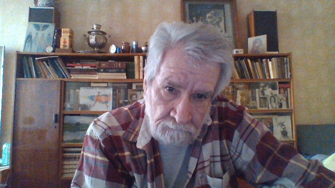  33382195  , 70 ,    