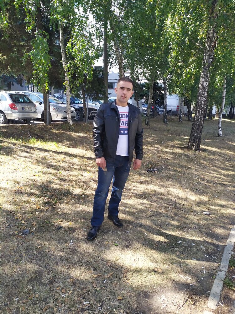  ,   Andrei, 36 ,   ,   , c 