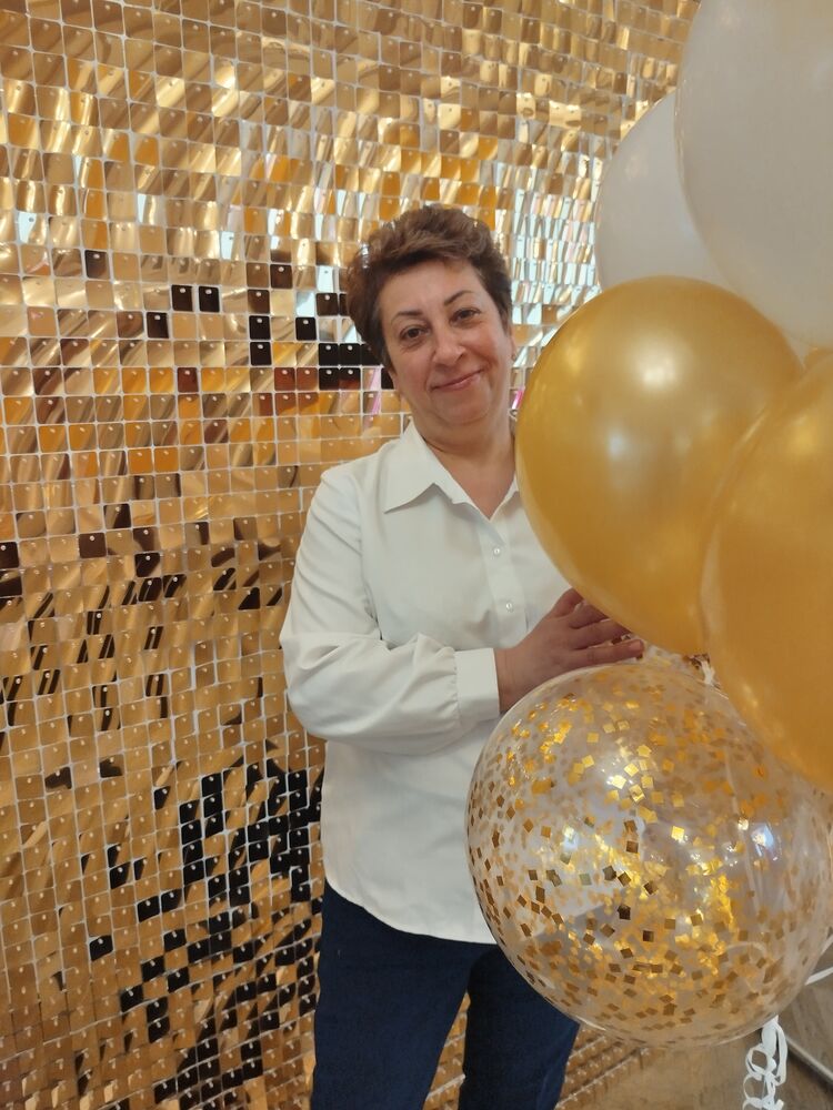  52323685  , 54 ,    -