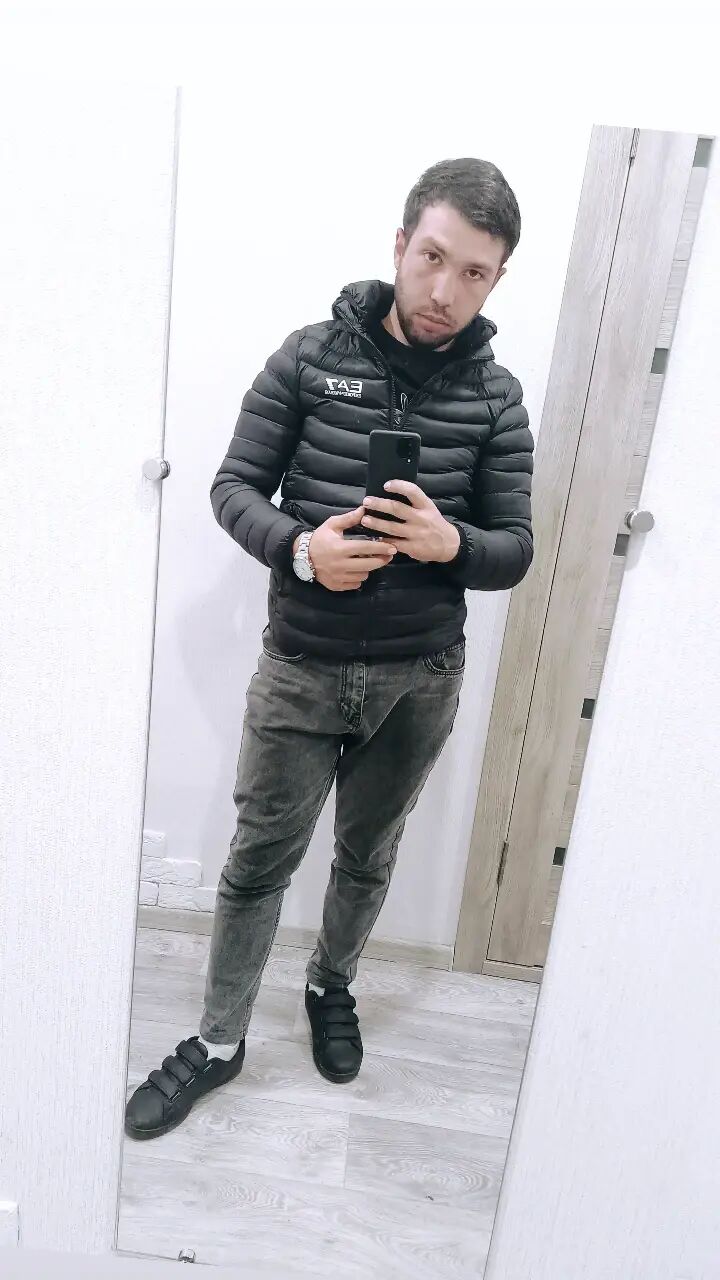  27221585  , 28 ,    