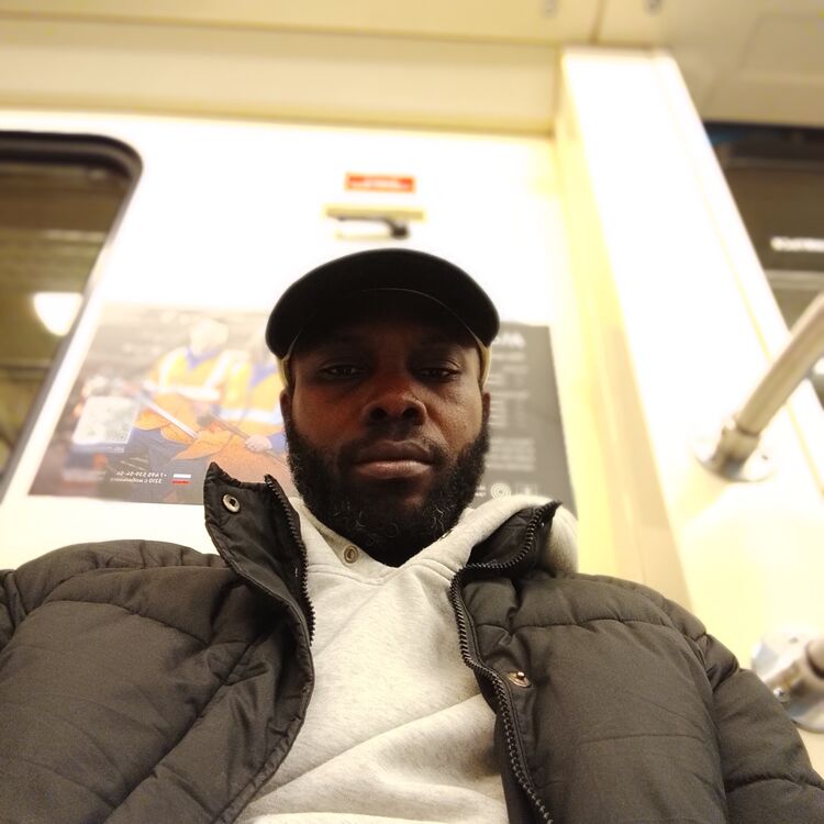  43839725  Leo, 36 ,    Frankfurt Am Main