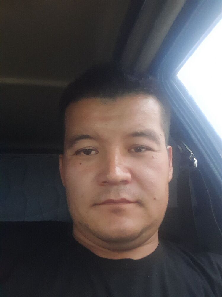  44178895  Elyorjon, 32 ,    