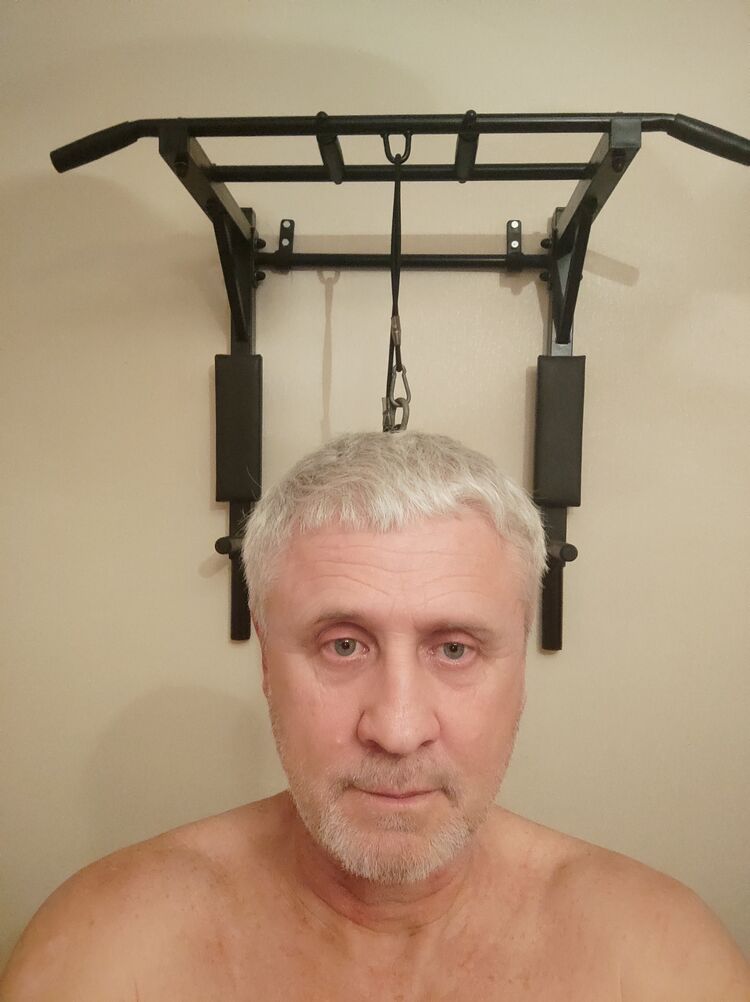  38578385  , 49 ,    