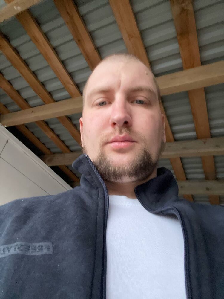  53581465  Valerij, 33 ,    