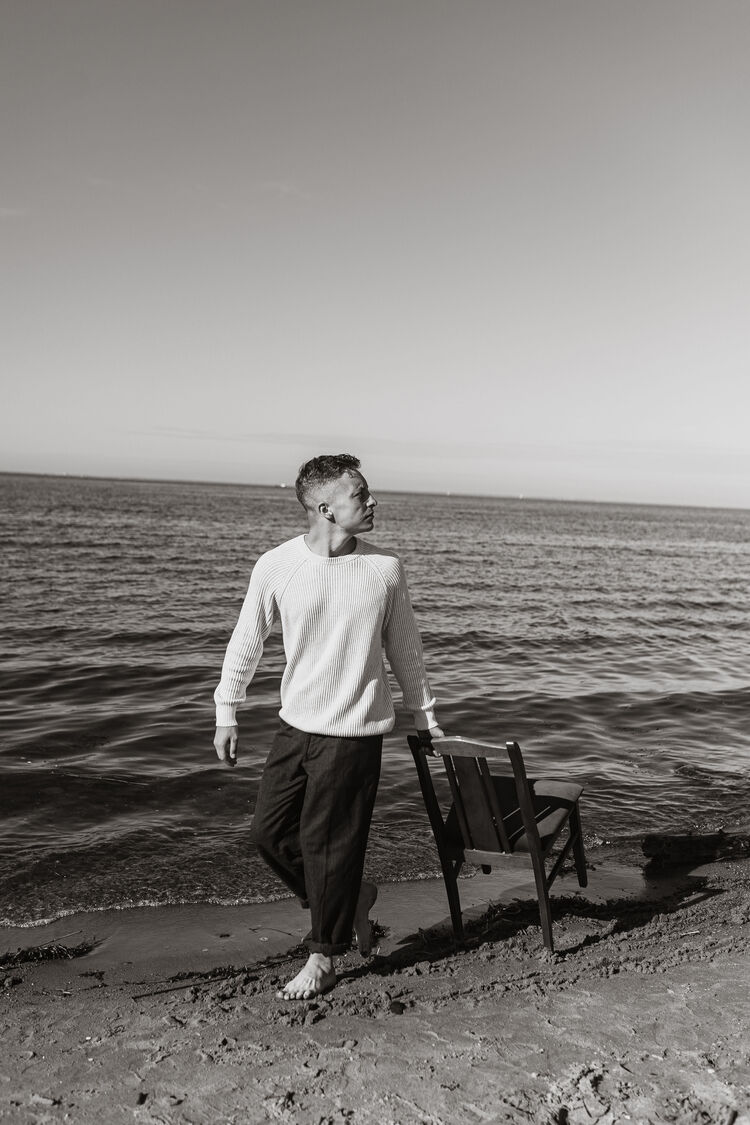  31966545  , 26 ,    -