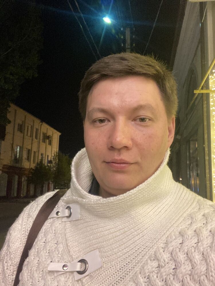  ,   Damir, 33 ,   ,   , c 