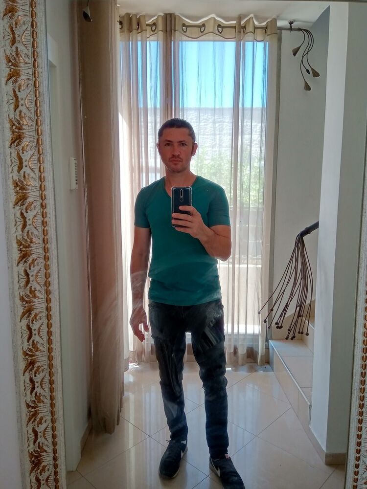  18273265  Alex, 54 ,    Ashqelon