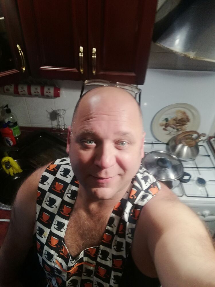  24384905  , 51 ,    