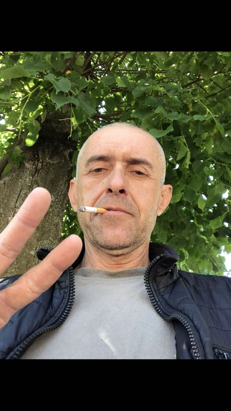  ,   Vilhelm, 52 ,   ,   