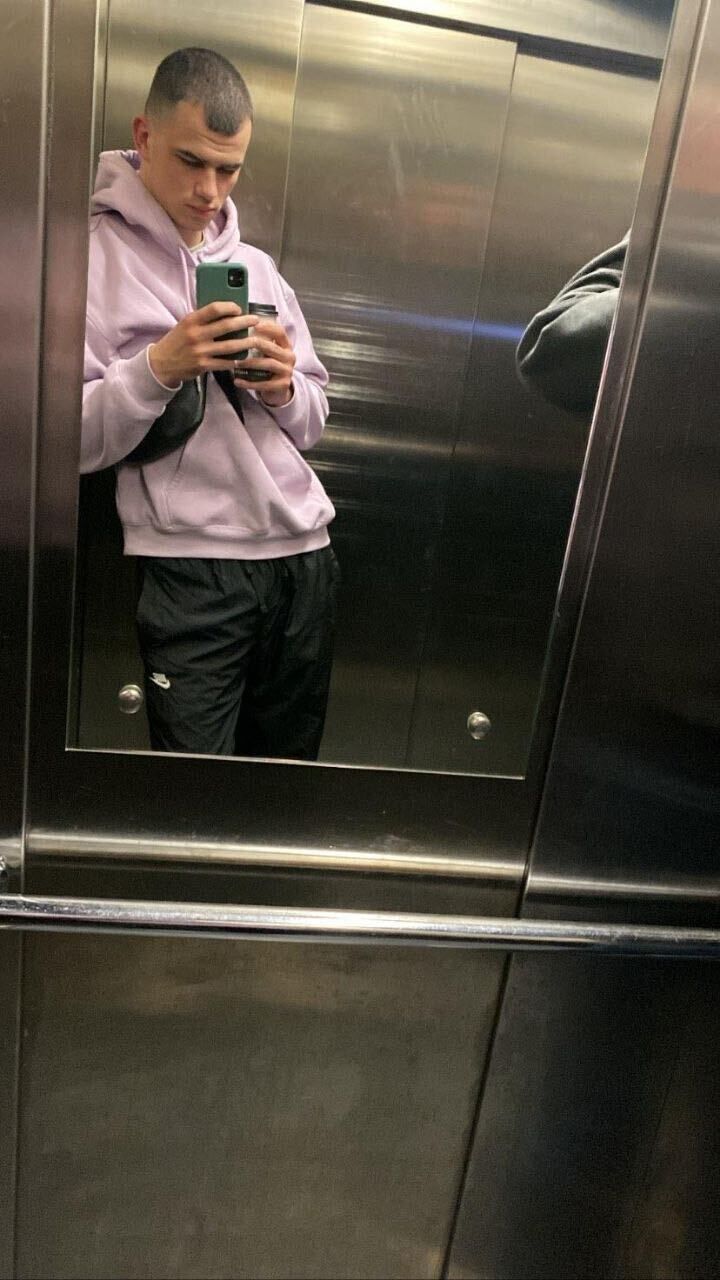  43748685  , 22 ,    