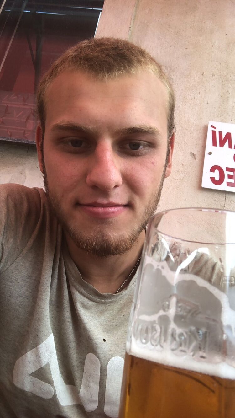  Beroun,   , 22 ,   ,   