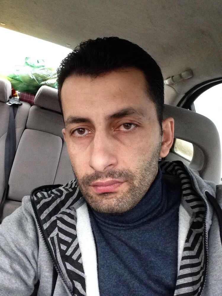  4064895  Sarkozi, 45 ,    