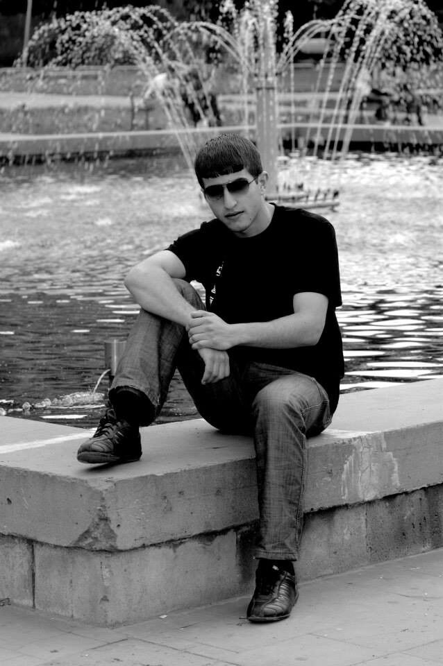  ,   Vahan, 40 ,   , 