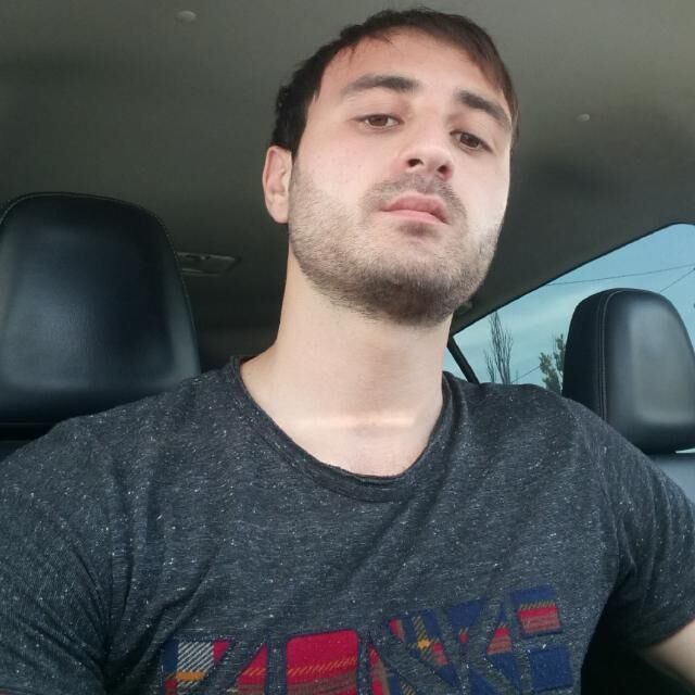  ,   Mur, 32 ,   ,   