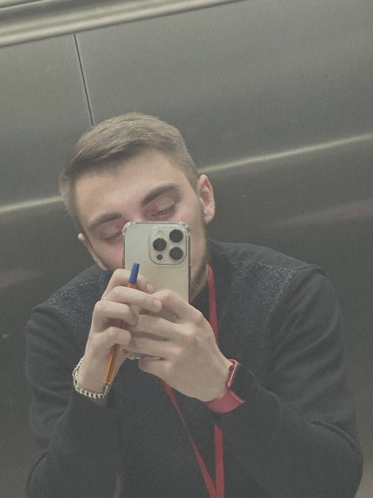  39077585  , 28 ,    