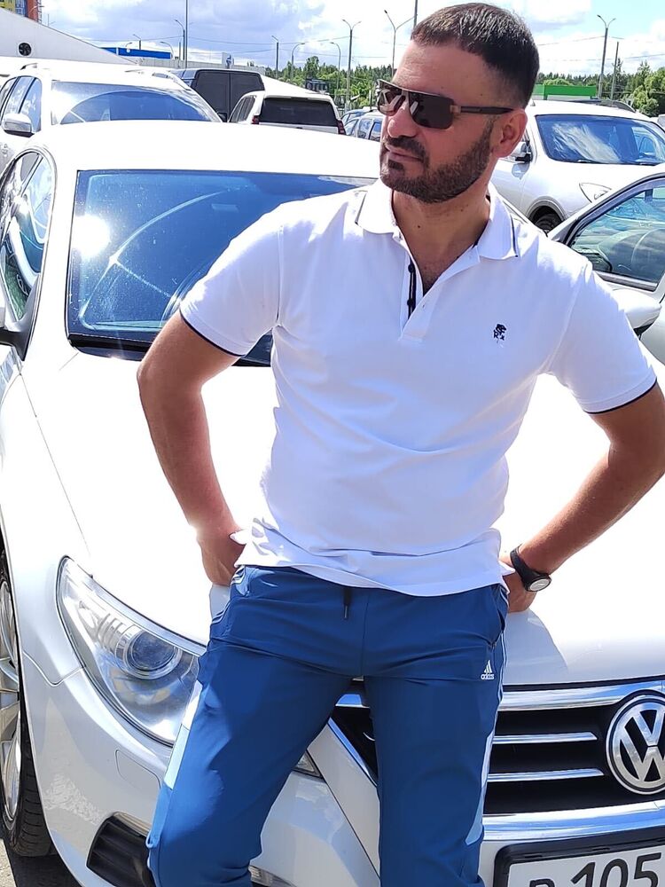  ,   Rony, 37 ,   ,   , c , 