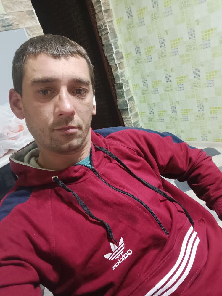  37607915  , 33 ,    