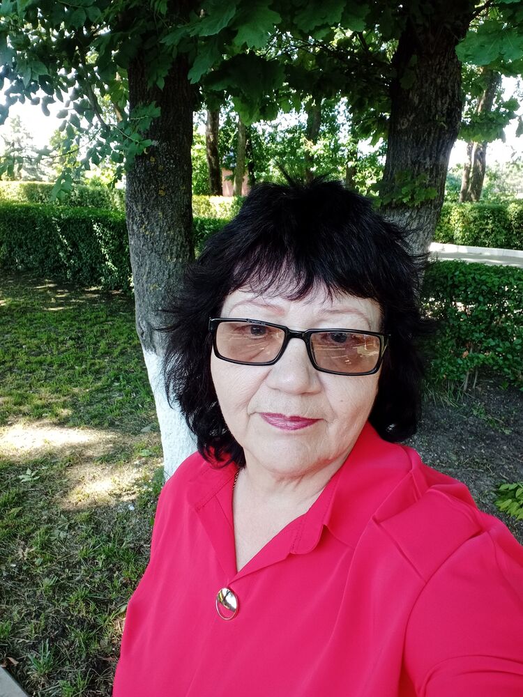  46628365  Svetlana, 67 ,    