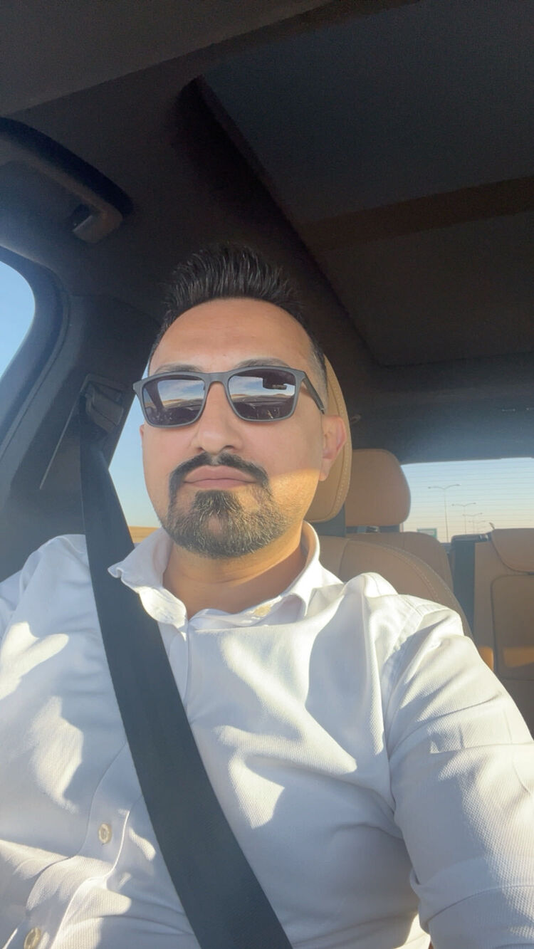  ,   Emre, 31 ,   ,   