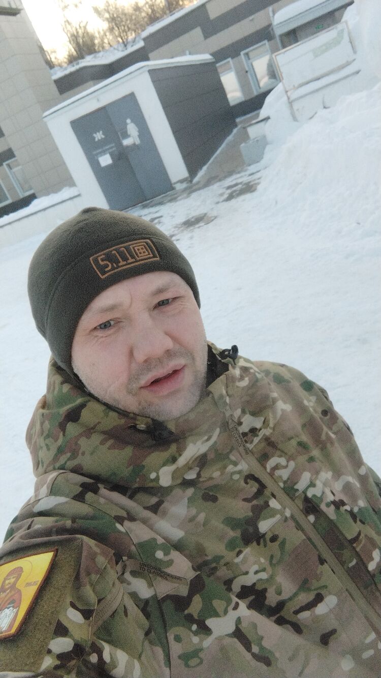  42537875  , 39 ,    