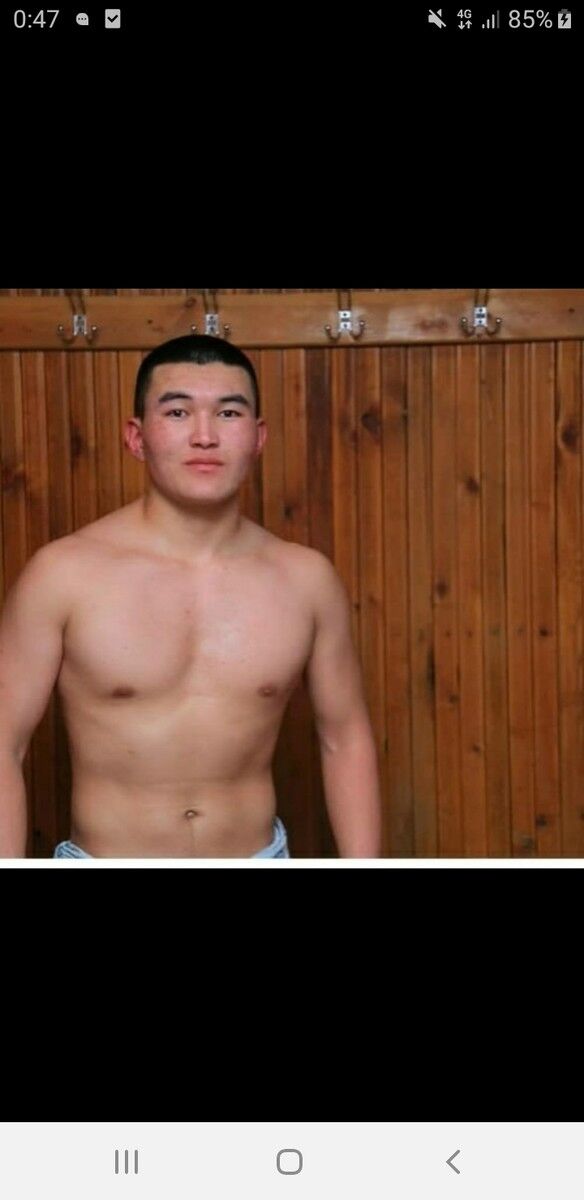  19040155  Maga, 25 ,    