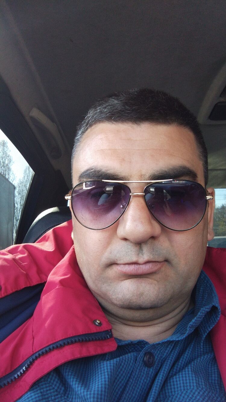  34082645  Ayaz, 45 ,    