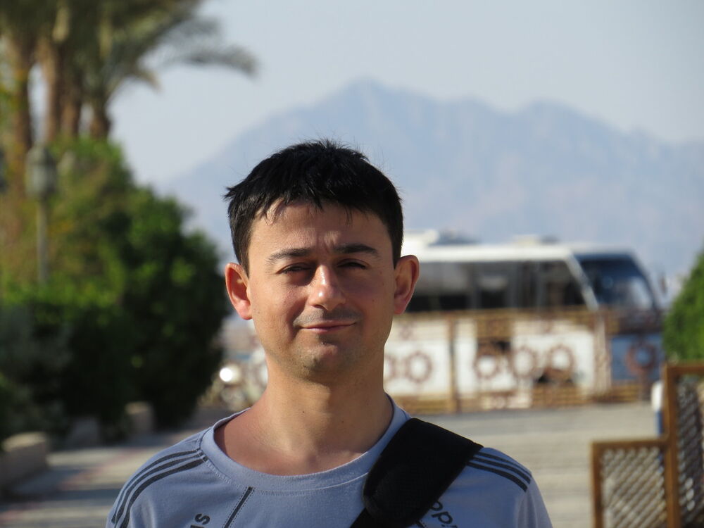  ,   VictorS, 43 ,   ,   , c 
