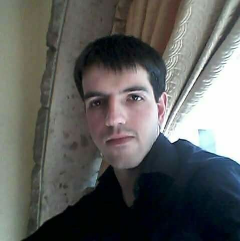  18256365  Sahak, 34 ,    