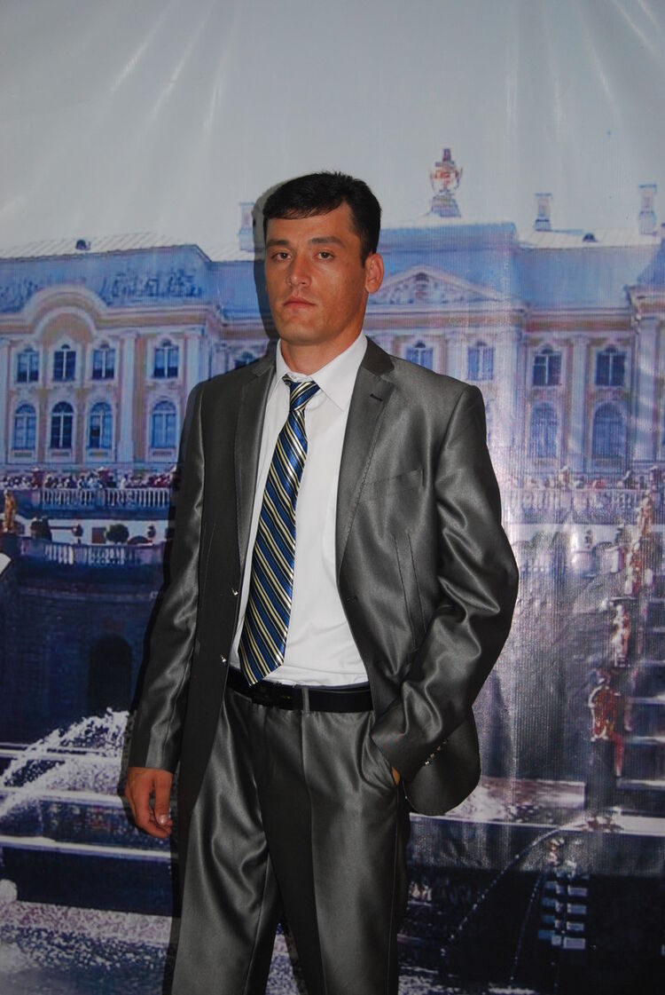  ,   Farruh, 37 ,   