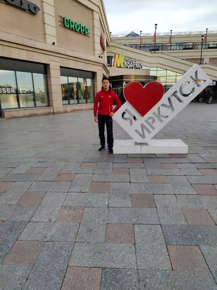  30742775  , 20 ,    